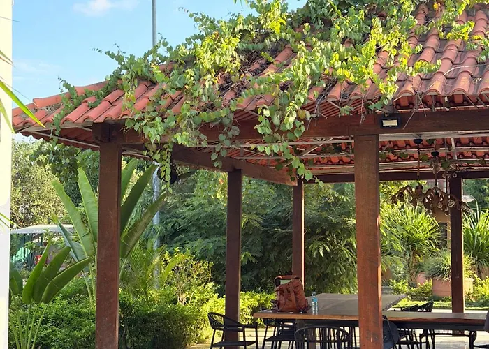 Viana Nature Resort Pool&Garden